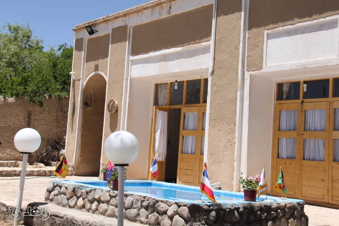 اقامتگاه بومگردی دونا - اتاق 15 نفره